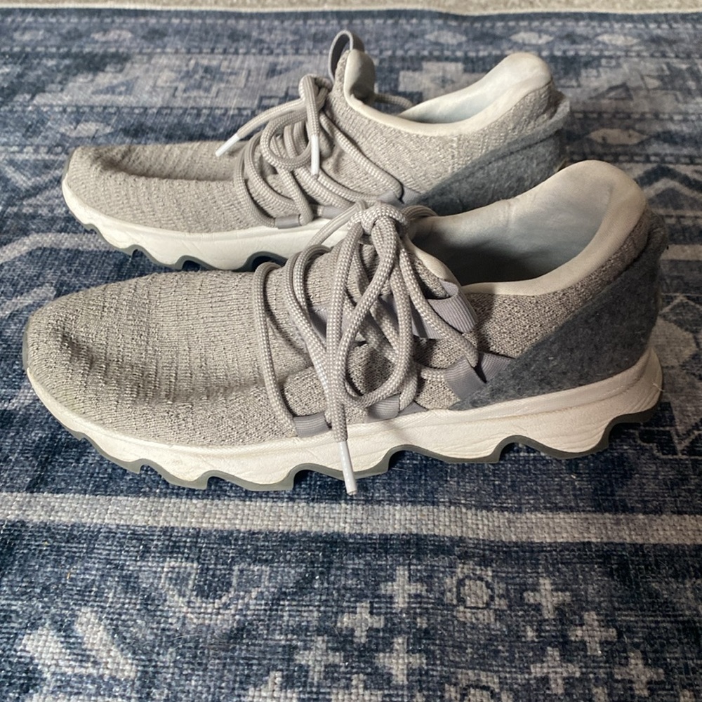Women’s Sorel Kinetic shoes - Picture 5 of 9